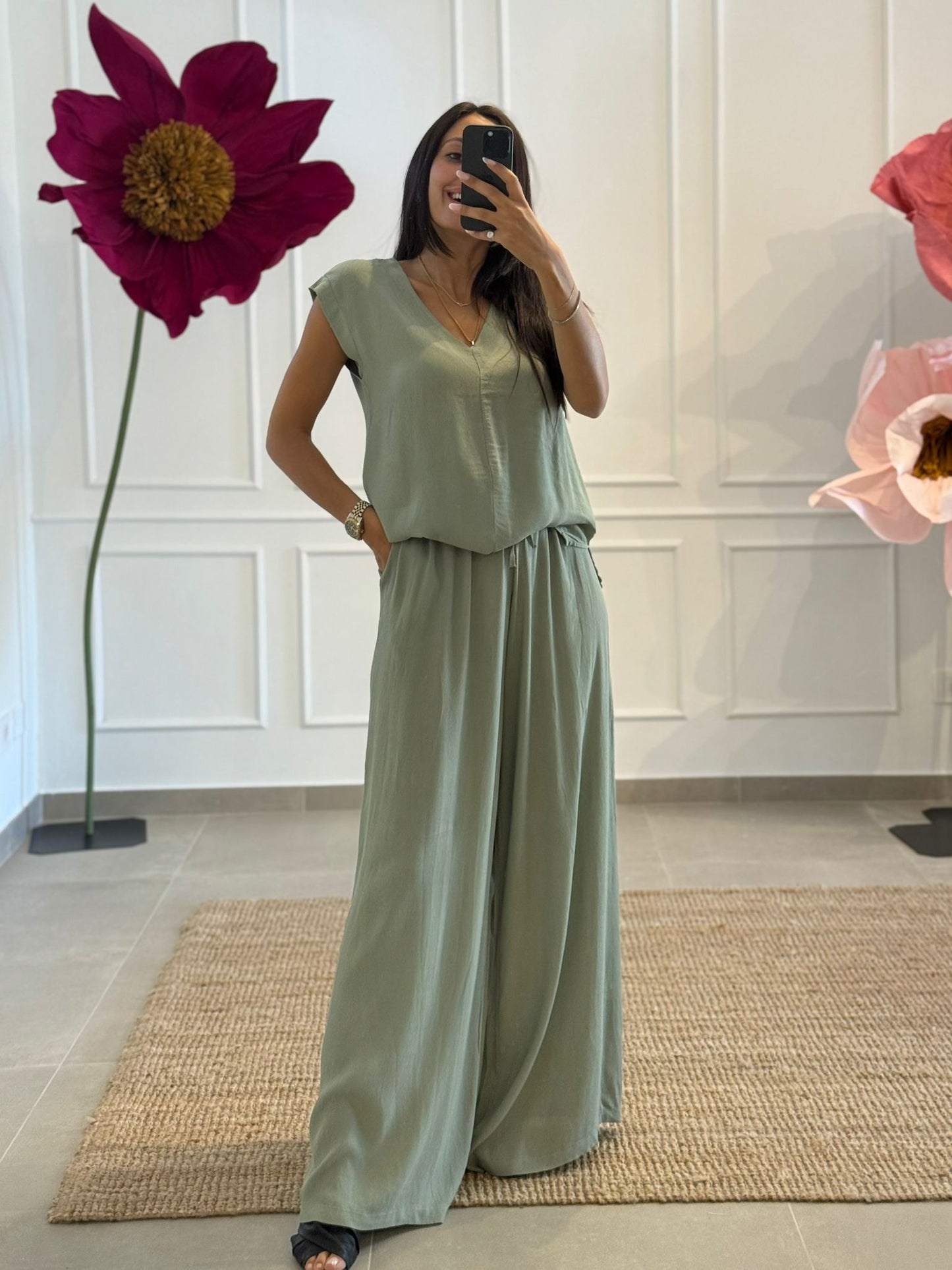 COMPLETO IN TESSUTO FLUIDO MENTA