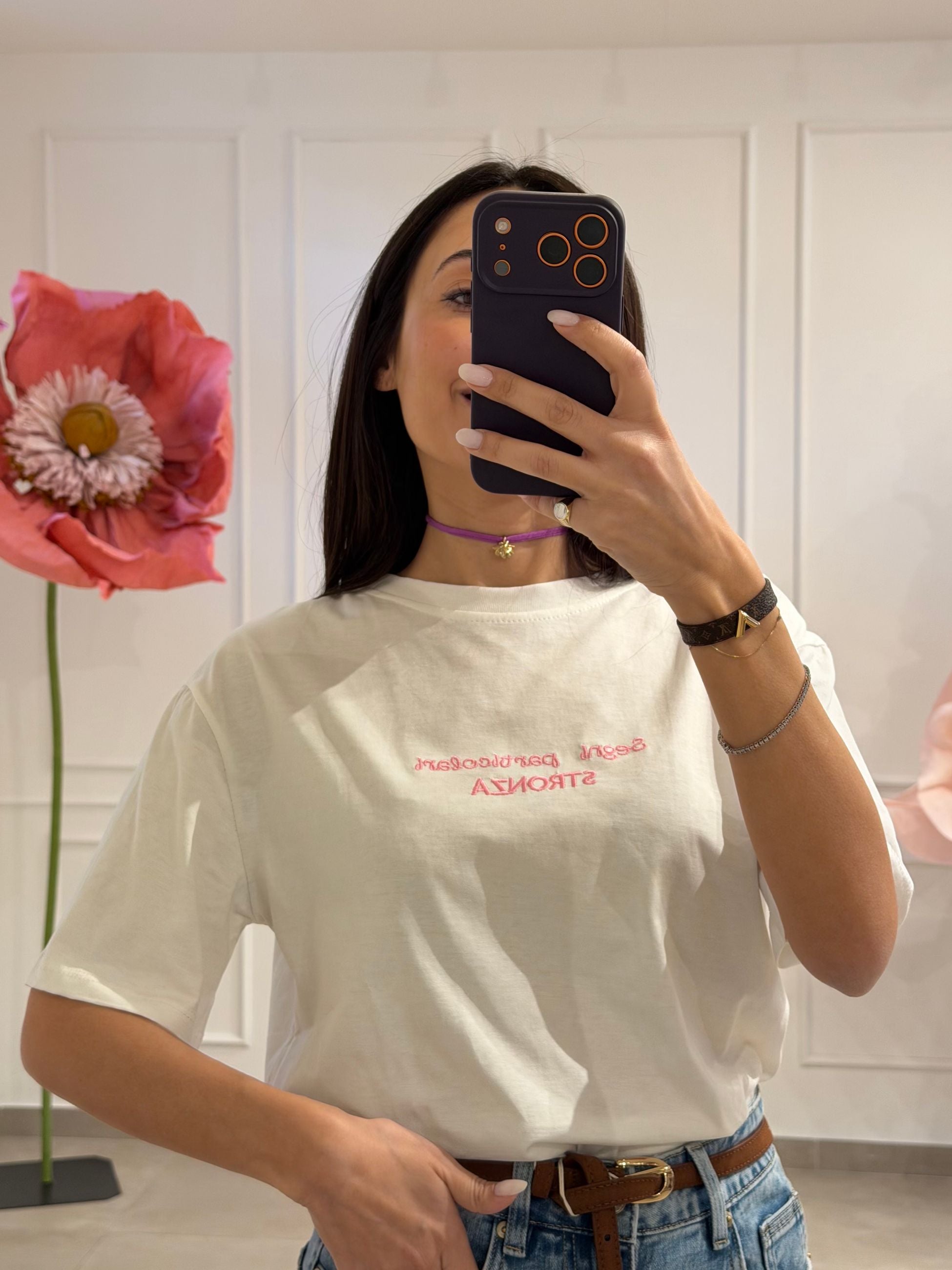 T SHIRT - SEGNI PARTICOLARI