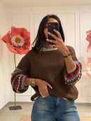 MAGLIA CON MANICHE A SBUFFO E MOTIVO A RIGHE