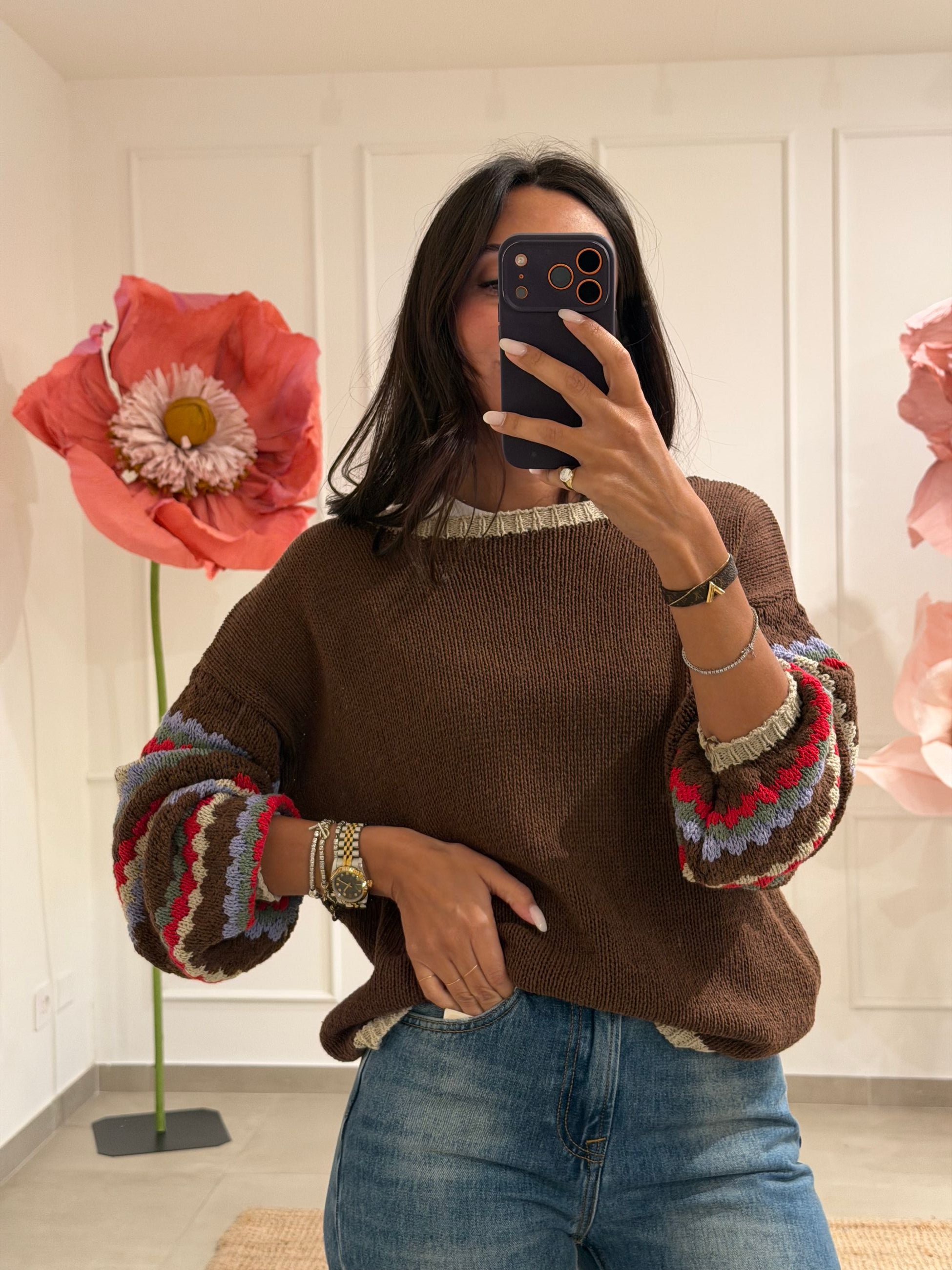 MAGLIA CON MANICHE A SBUFFO E MOTIVO A RIGHE
