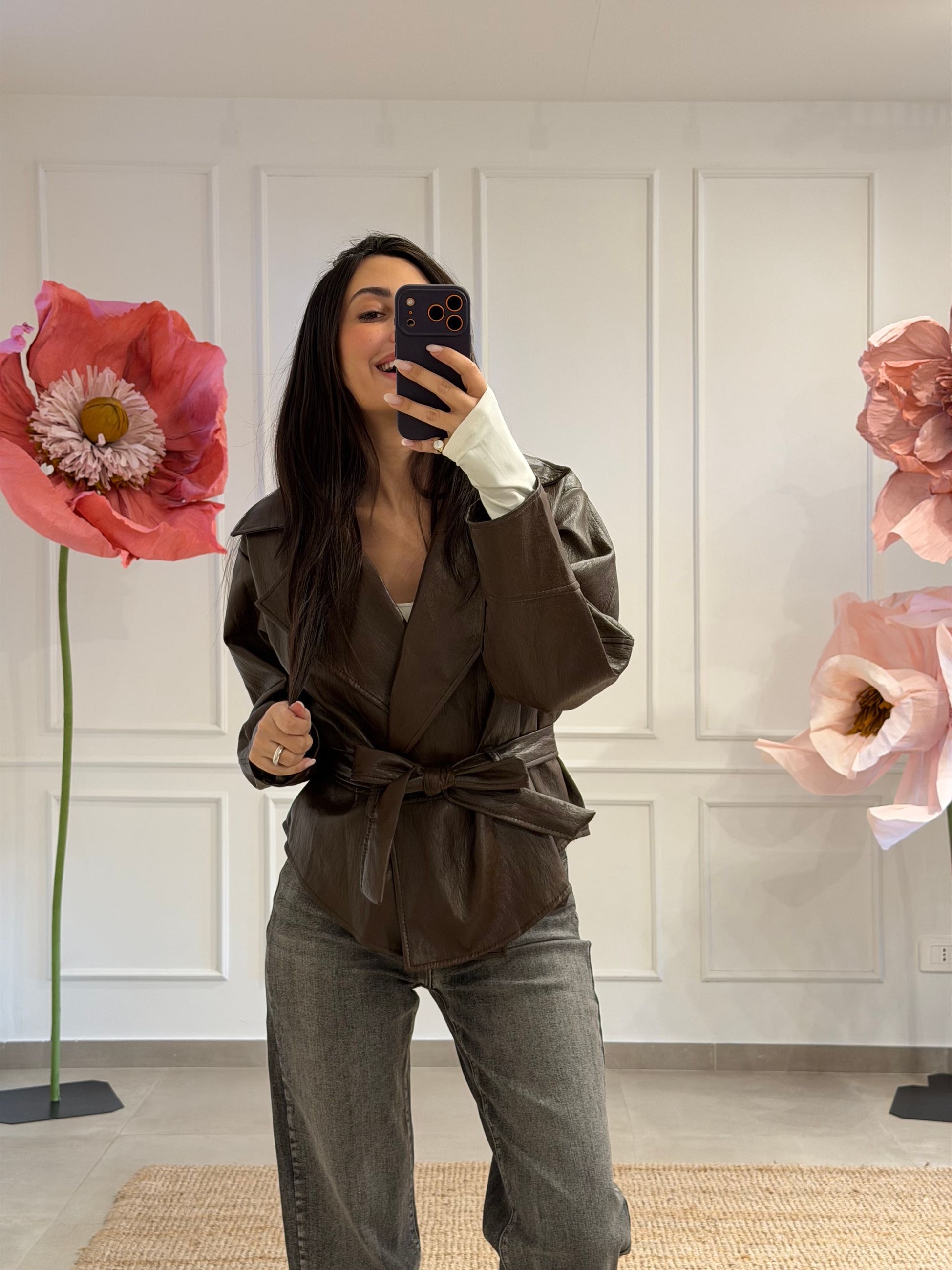 GIACCA SPALMATA CON CINTURA