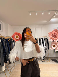 Maglia crop piume 158