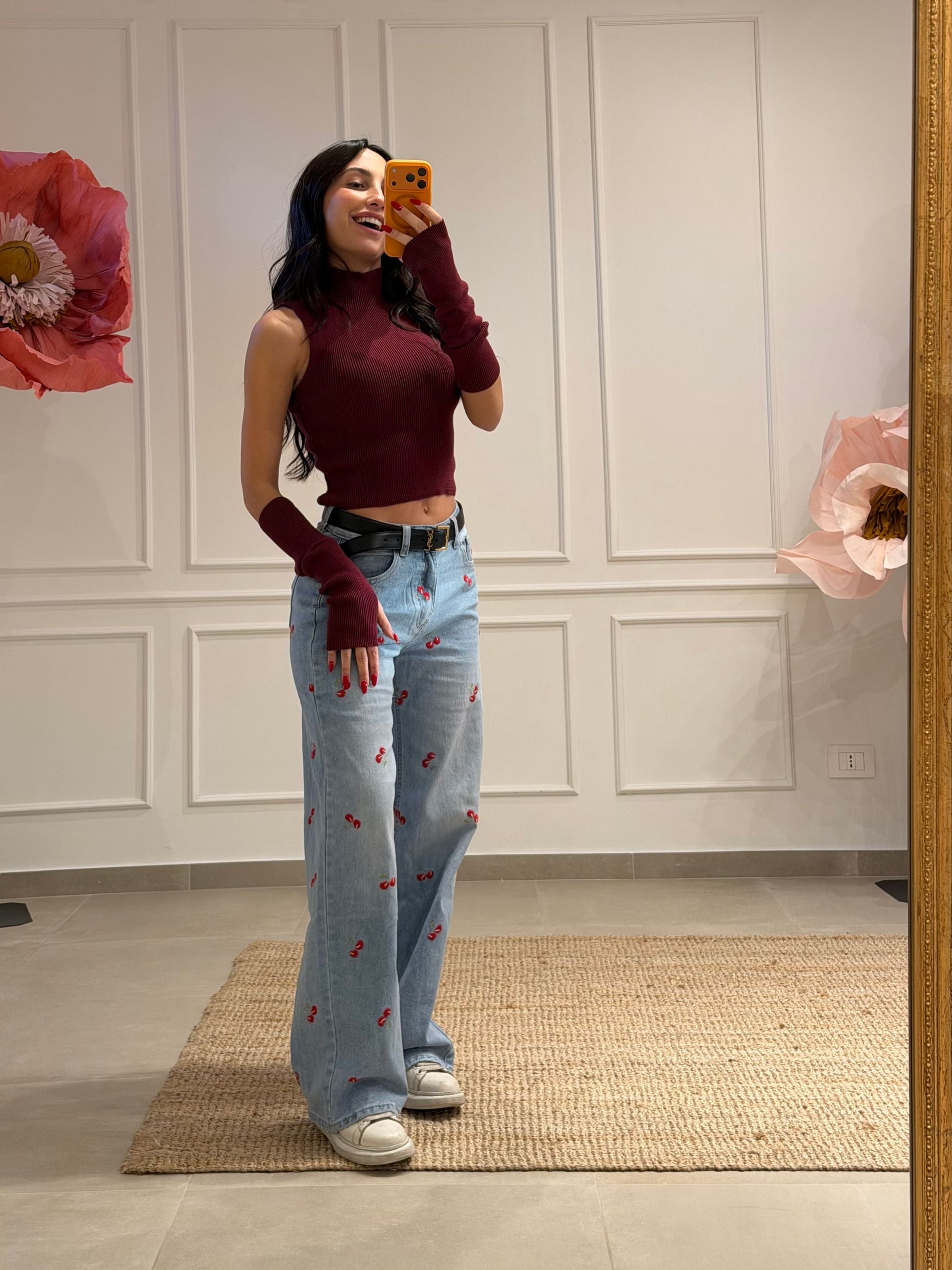 JEANS A PALAZZO CON CILIEGIE RICAMATE